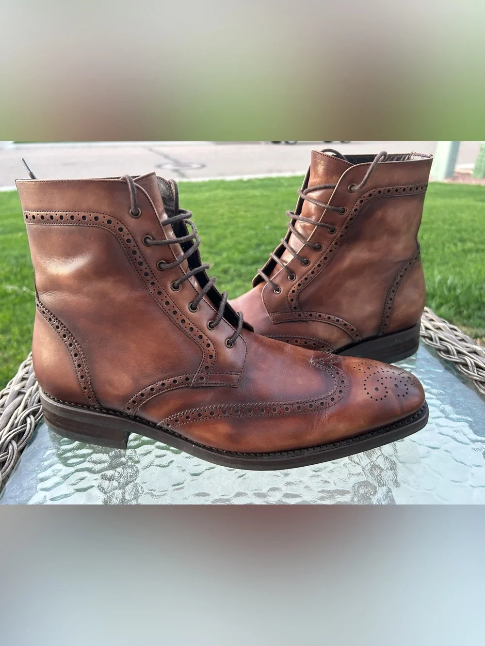 Excellent! Mens THURSDAY BOOT Company WINGTIP Burnished Leather Dress Boot 10.5